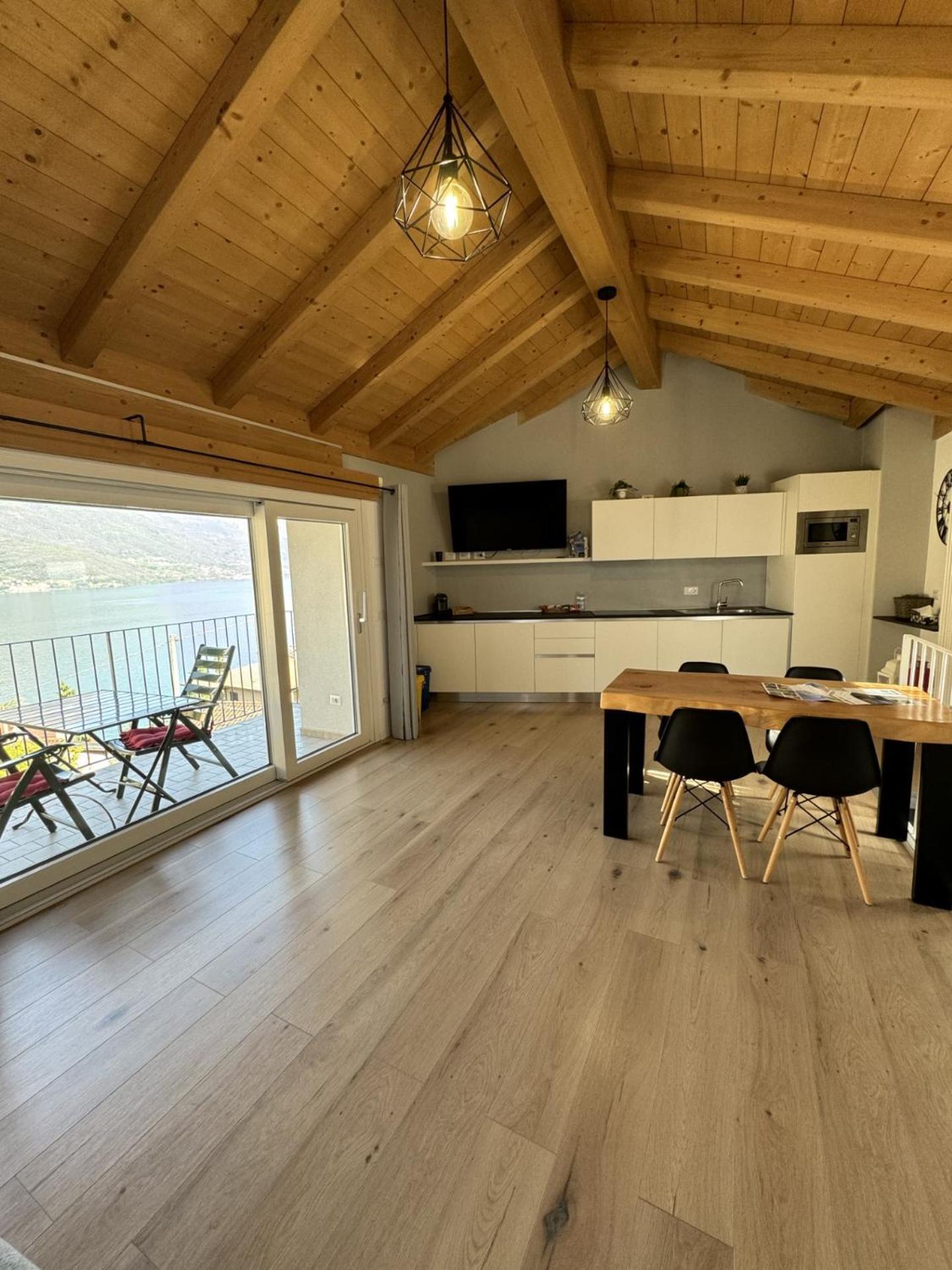 Bellano Holidays - Casa Artemio Eksteriør bilde